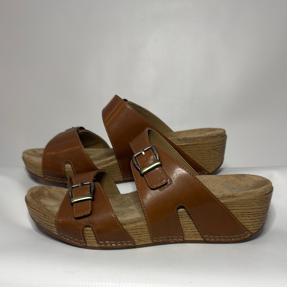Dansko “Leeann” Brown Leather Wedge Sandals with Buckle US 8.5-9 /EU 39